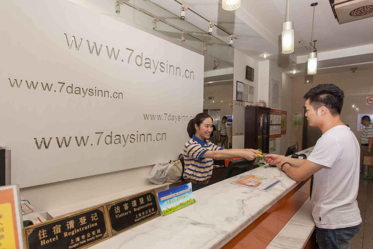 7Days Inn Ji'Nan Railway Station North Square Csinan Kültér fotó